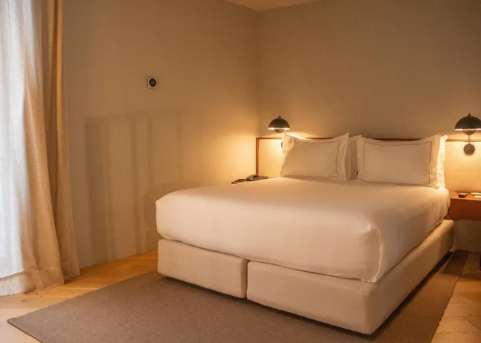 Mercer Residences 4*